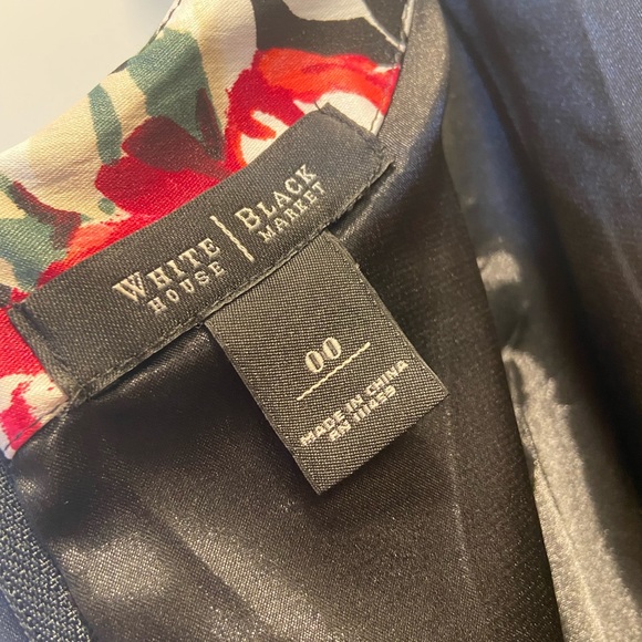 Floral WHBM fit & flare cocktail dress - Picture 5 of 7